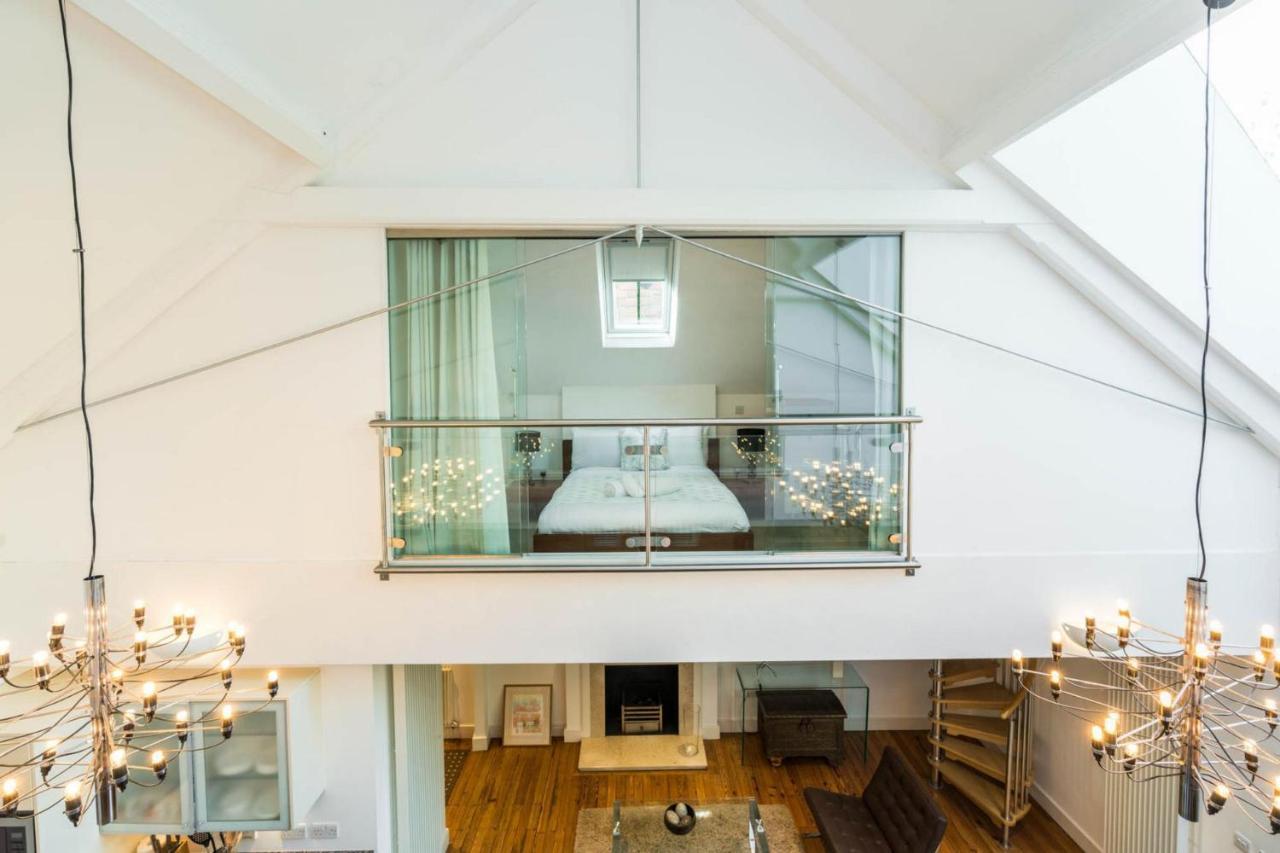 Unique 2 Bedroom Converted Artists Studio Ferienhaus *